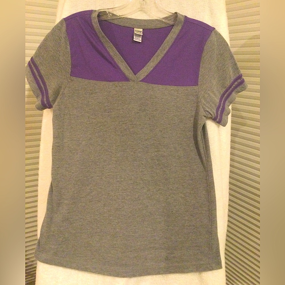 Kavio. Tee shirt. Size S